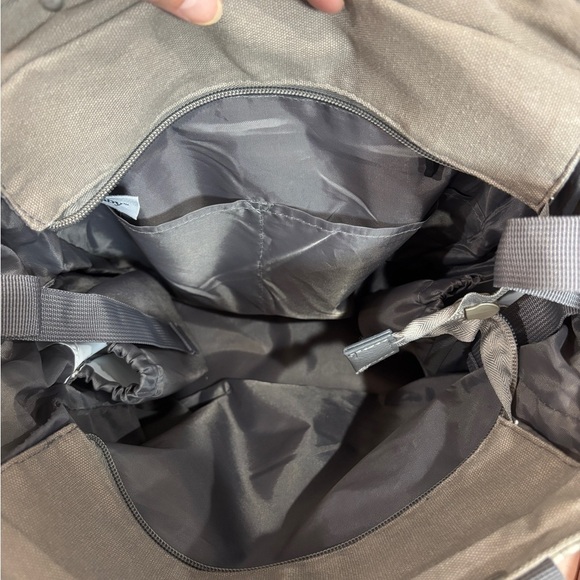 ERGOBABY The Coffee Run Tote Backpack Baby Diaper Bag Grey Unisex - Picture 8 of 10